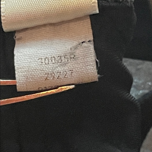 Spanx Low Profile Minimizer Bra Black 34DD - Style 30035R - Picture 9 of 9